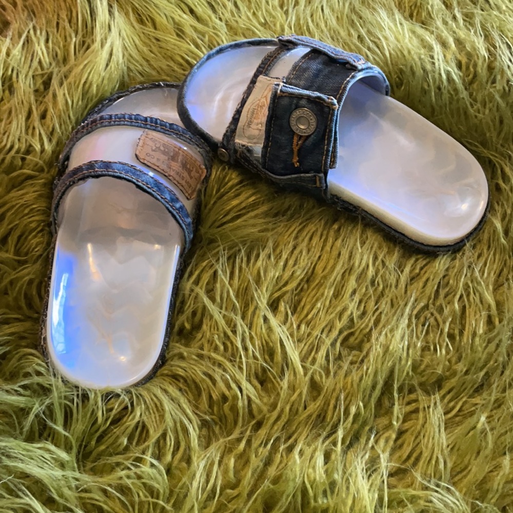 Customized Girls Slides - Picture 3 of 5